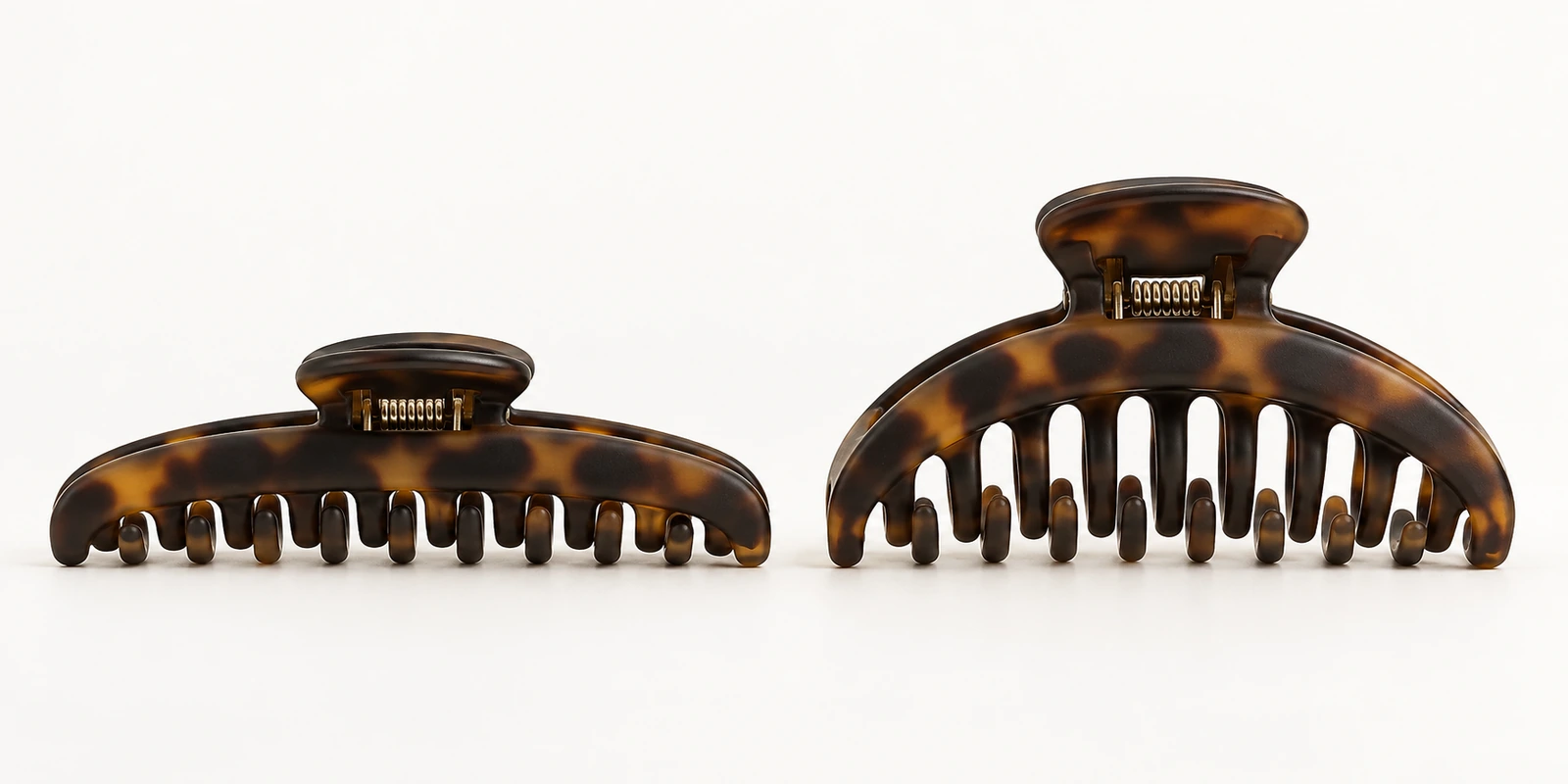 Hat-Friendly Claw Clips: How to Keep Hair in Place Under a Cap